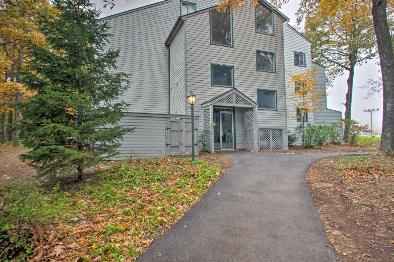 Cozy Couples Getaway Ski-In, Ski-Out Condo! Mount Torry Furnace Exterior foto